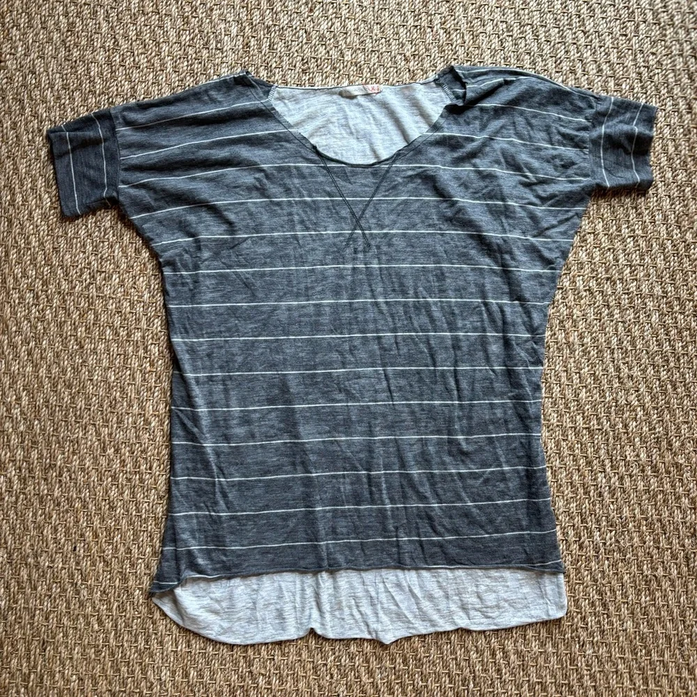 Alternative Top - Picture 1 of 4